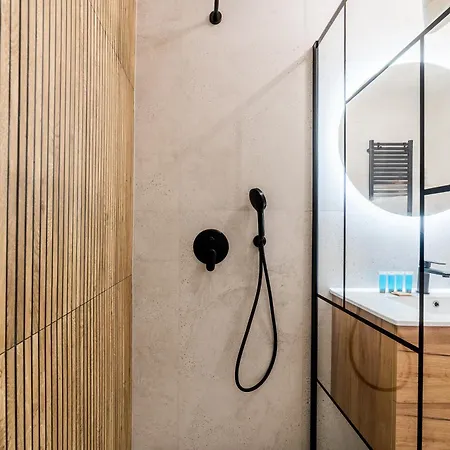 Apartment Rynek Jezycki Chic